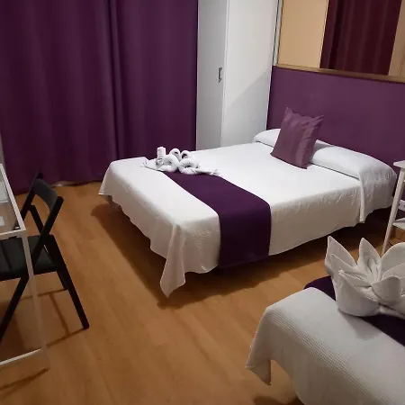 Konukevi Muntaner 2*