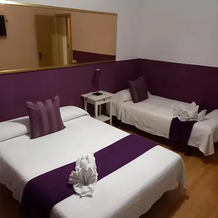 Muntaner 2* برشلونة